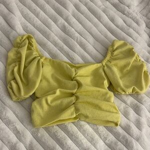 Yellow H & M top